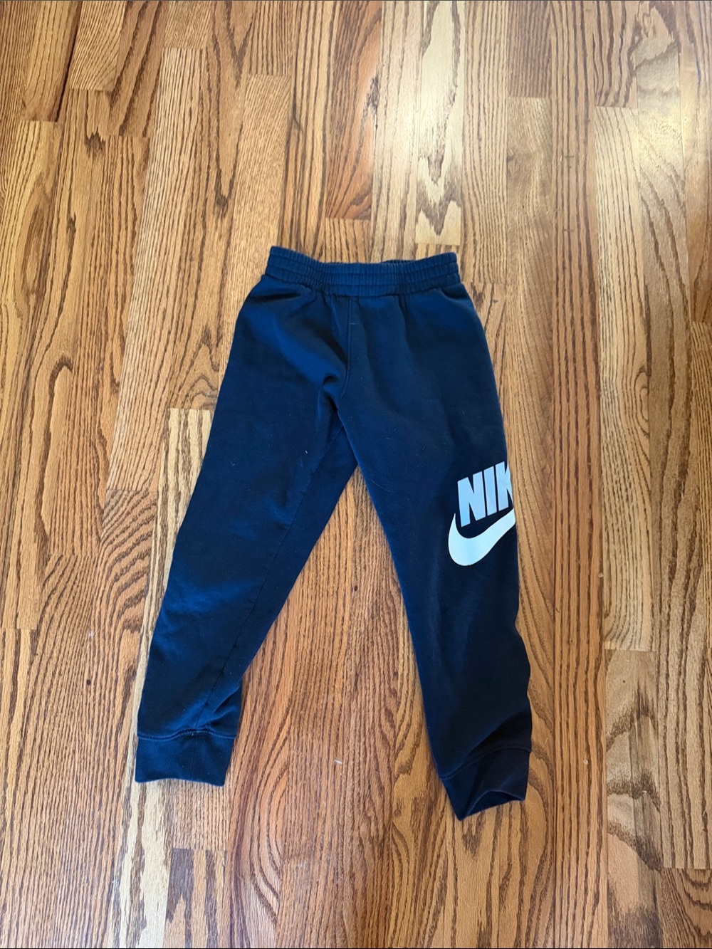 Nike sweatpants kids size 6